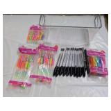Plastic Organizer, Pens and Mini Pe...