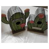 2 Birdhouses...