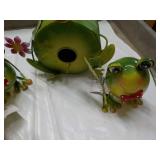 Frog Outdoor Décor...