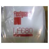 NEW 9 Fleetguard Lube Filters