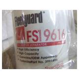 NEW 18 Fleetguard Fuel/Water Separator Filters