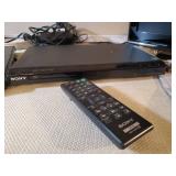 21' Insignia tv with Sony CD-DVD player and Antenna