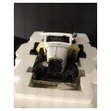 Danbury Mint 1930's Borden's Milk Truck