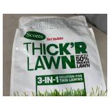 New 12 lb Bag of Scotts Turf Builder Thick'r Lawn Seed and Fertilizer