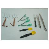 Mini Tongs, Silicone Basting Brushes, Fork Turkey Lifter Forks, Serving Forks, Slicing Knife