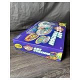 Crayola Spin and Spiral Art Station Craft Kit - Brand New