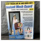 Instant Mesh Guard Hands-Free Screen Door - Brand New
