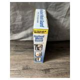Instant Mesh Guard Hands-Free Screen Door - Brand New