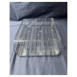 Clear Plastic Egg Storage Container with Lid, Fits 18 Eggs - New