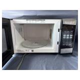 Black & Decker Microwave 9" x 13" x 11"