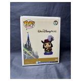 Funko Pop! Captain Hook Vinyl Figure Figure Anniversary, 109 - Brand New