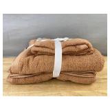 3 Piece Towel Set - Brand New *Q