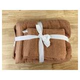 3 Piece Towel Set - Brand New *Q