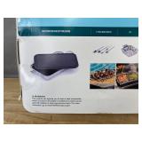 Char-Broil Grill & Roasting Dish and Cutting Board - Brand New *Q