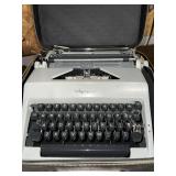 Olympia SM8 Portable Manual Typewriter With Case Manual Accessories