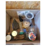 Mixed Decorative Glass, Ceramic & Figurine Lot