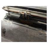 Underwood Portable Typewriter Black 4-Bank w/ Carry Case Vintage