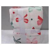 NEW Member’s Mark Festive Bow Pattern Holiday Throw Blanket
