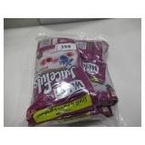 8 Pack of Welch's Juicefuls Juicy Fruit Snacks, Berry Blast, Fruit Gushers, 7 oz Packs
