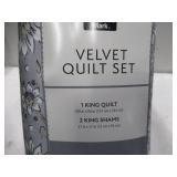 NEW Member's Mark 3-Piece Printed Velvet Quilt Sets - KING - Gray