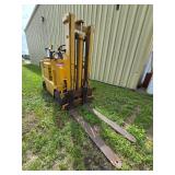 1969 Towmaster T45B LP Forklift
