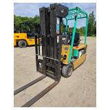2004 Cat EP20KT 36 Volt Electric Forklift