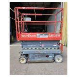 2014 SkyJack SJIII3219 Electric Scissor Lift