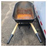 Truper Single Wheel Wheelbarrow with Steel Tray