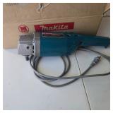 Makita 180mm Sander Polisher Model 9207SPB