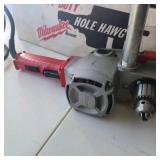 Milwaukee Heavy-Duty Hole Hawg Right Angle Drill with Side Handle and Box