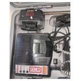 Senco DS202-14V Cordless Auto-Feed Screwdriver Kit with Charger, Battery, and Case