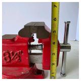 Red 8 1/2 Inch Bench Vise with Swivel Base