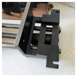 Jorgensen Rapid Acting Woodworker’s Vise with Magnetic Vise Pads