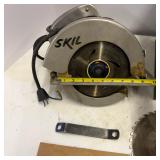 Vintage Skil Home Shop Circular Saw with Metal Carry Case and Accessories