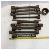 Lot of Metal Turnbuckles and Rod Hardware