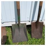 Lot of 4 Garden Shovels and Spades