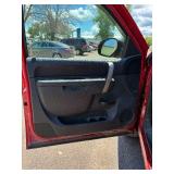 2011 CHEVROLET SILVERADO 1500 LT *4x4 | No Accidents Reported* (NO RESERVE)