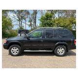 2002 NISSAN PATHFINDER SE *4x4* (NO RESERVE)