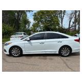 2017 HYUNDAI SONATA SPORT/LIMITED *149k Miles* (NO RESERVE)