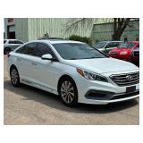 2017 HYUNDAI SONATA SPORT/LIMITED *149k Miles* (NO RESERVE)