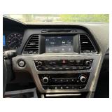 2017 HYUNDAI SONATA SPORT/LIMITED *149k Miles* (NO RESERVE)