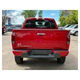 2011 CHEVROLET COLORADO LT *2 Owner | 4x4 | No Accidents Reported* (NO RESERVE)