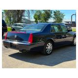 2007 CADILLAC DTS *142k Miles | No Accidents Reported* (NO RESERVE)