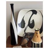 DN - Home Decor Mixed Lot Hand-Painted California Wall Plate & Accent Vases DN - Home Decor Mixed Lot Hand-Painted California Wall Plate & Accent Vases