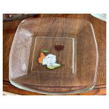 DN - Glass Serving Dishes & Wine Glasses Mixed Lot DN - Glass Serving Dishes & Wine Glasses Mixed Lot