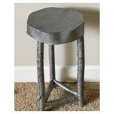 MBR - Accent Stand Petite Handmade Metal MBR - Accent Stand Petite Handmade Metal