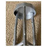 MBR - Accent Stand Petite Handmade Metal MBR - Accent Stand Petite Handmade Metal