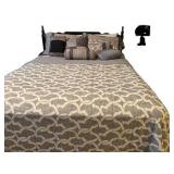 LL - Queen Bed Frame Black Painted Wooden Headboard With Bedding Ensemble LL - Queen Bed Frame Black Painted Wooden Headboard With Bedding Ensemble