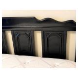 LL - Queen Bed Frame Black Painted Wooden Headboard With Bedding Ensemble LL - Queen Bed Frame Black Painted Wooden Headboard With Bedding Ensemble