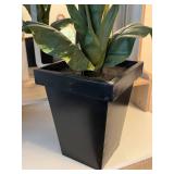 LL - Artificial Philodendron Plant in Black Planter LL - Artificial Philodendron Plant in Black Planter